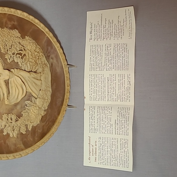 1979 Incolay Stone Cameo "to a skylark" Gayle Bright Appleby Limited Edition - Picture 11 of 15